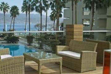 U Hotel
